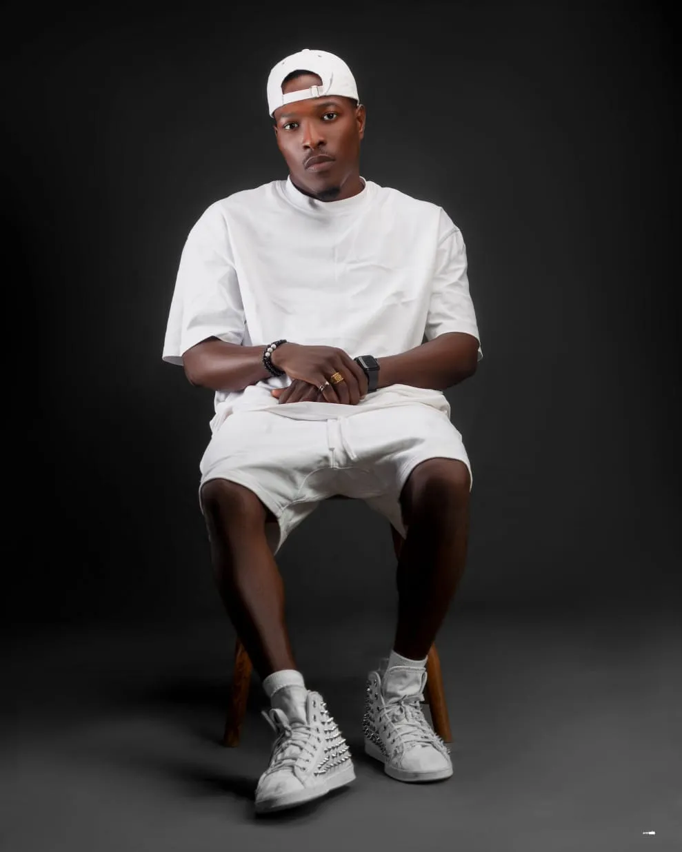GMC O Mafaiviano - Young Nigga (Rap) 2024 9 GMC O Mafaiviano - Atire A Primeira Pedra (Feat. Arieth Massoxi) 2024
