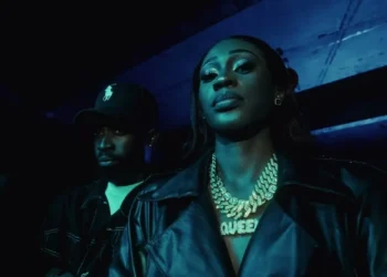 Taniiury - Alvos Na Mira (Feat. Luis Valente & 12 Furos)