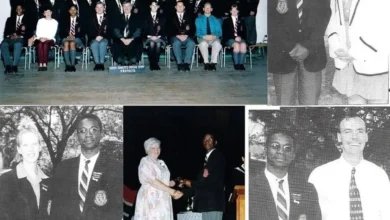 Parlamento da África do Sul felicitou Sixckim em 1999